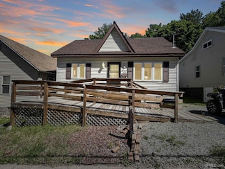 309 Fir St, Munising, MI 49862