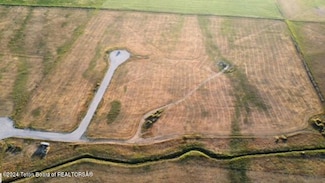ESTATE 6 N Loulie Ln, Bedford, WY 83112