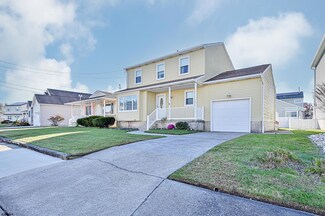 16 Mcdermott Place, Brigantine, NJ 08203