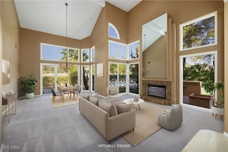 2105 Lookout Point Cir, Las Vegas, NV 89117