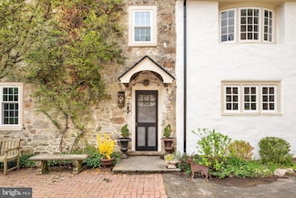1 E Brookhaven Rd, Wallingford, PA 19086