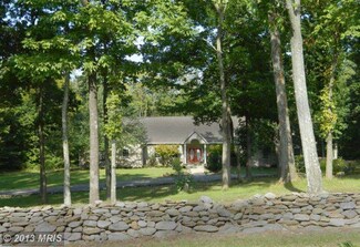 15959 Short Hill Rd, Hillsboro, VA 20132