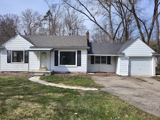 21328 Frazer Ave, Southfield, MI 48075