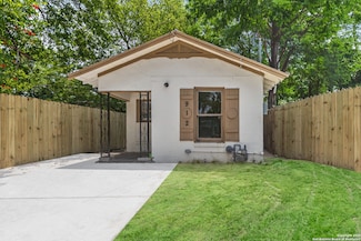 912 Elvira St, San Antonio, TX 78207