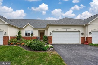 328 Stone Creek Rd, Lancaster, PA 17603