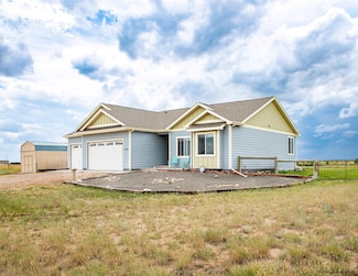 248 F Quarter Circle Loop, Cheyenne, WY 82007