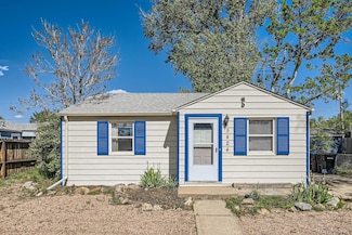 5424 Saulsbury Ct, Arvada, CO 80002