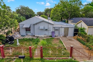 1206 Allende Dr, San Antonio, TX 78237