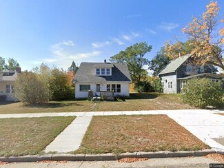15 1st St SE, Parshall, ND 58770
