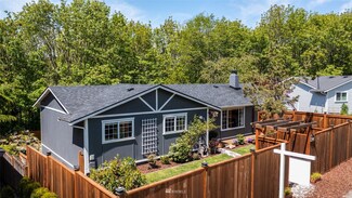 7341 20th Ave SW, Seattle, WA 98106