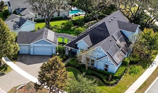 5901 Nature Ridge Ln, Lithia, FL 33547