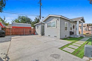 3570 Beck Ave, Bell, CA 90201
