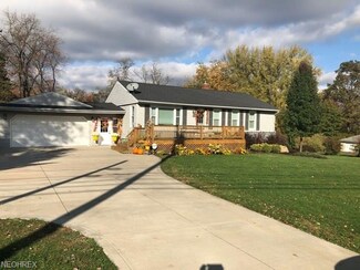 5281 State Route 82, Mantua, OH 44255