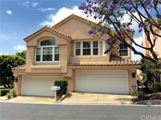 3013 Wisteria Ln, Fullerton, CA 92833