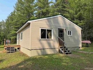 E8310 County Road 440 Hwy, Wetmore, MI 49895
