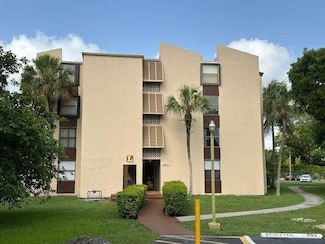 14611 N Kendall Dr Unit 105L, Miami, FL 33186