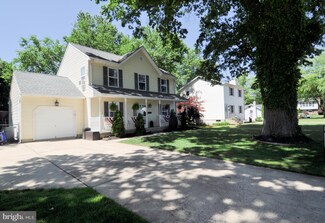 416 Shaver Dr, Florence, NJ 08518