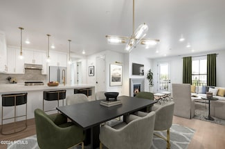 2250 E Murray Holladay Rd Unit 311, Salt Lake City, UT 84117