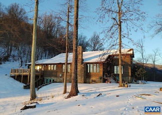 247 Llama Ln, Roseland, VA 22967