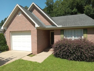 1312 Baywood Rd, Dothan, AL 36305