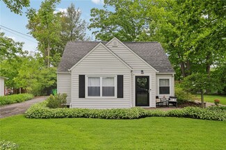 10566 California St, Aurora, OH 44202