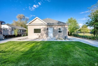 925 Pueblo St W, Salt Lake City, UT 84104