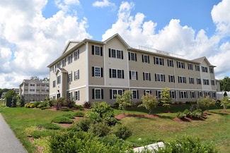 10 Sentinel Ct Unit 105, Manchester, NH 03103