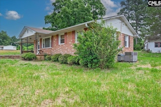 239 Robinson Ave, Winnsboro, SC 29180