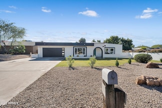 1111 E Village Circle Dr N, Phoenix, AZ 85022