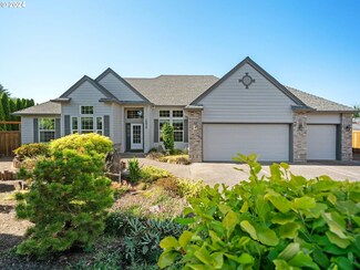 1575 NE 58th Ct, Hillsboro, OR 97124