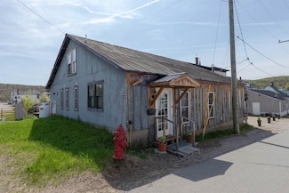 18 State St, Northumberland, NH 03582