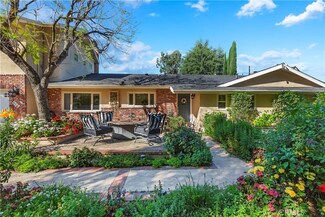 1074 Hillcrest Dr, Upland, CA 91784