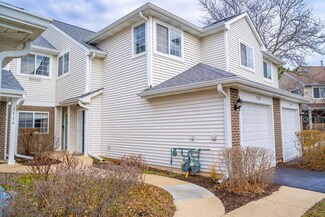 1120 E Cambria Ln N, Lombard, IL 60148