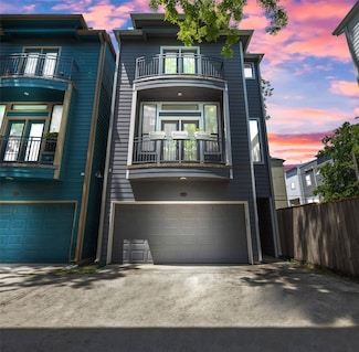 615 W 27th St Unit D, Houston, TX 77008