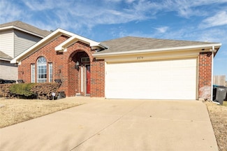 2374 Stagecoach St, Fort Worth, TX 76133