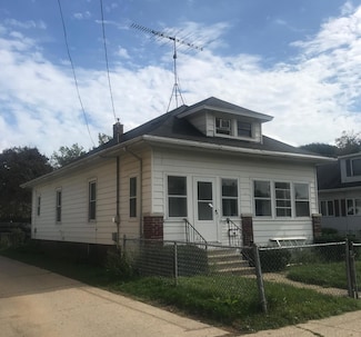 6315 27th Ave, Kenosha, WI 53143