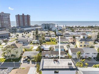 18077 3rd St E, Redington Shores, FL 33708