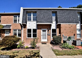 2087 Harbour Dr Unit 2087, Palmyra, NJ 08065
