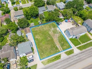 2816 S Alameda St, Corpus Christi, TX 78404