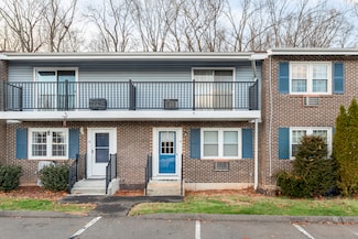 14 Woodridge Dr Unit 14, Cheshire, CT 06410