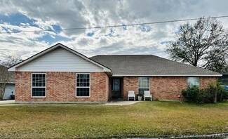 217 Summerwood Dr, Sulphur, LA 70663