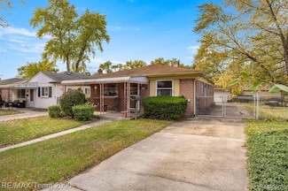 5622 Campbell St, Dearborn Heights, MI 48125