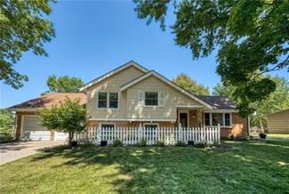 6709 N Wayne Ave, Kansas City, MO 64118