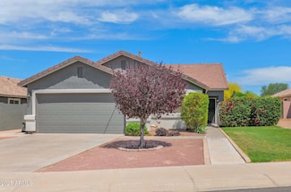 3284 E Sandy Way, Gilbert, AZ 85297