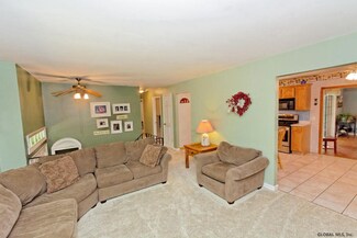 1884 Dover Ln, Castleton On Hudson, NY 12033