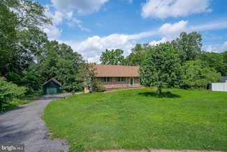 2 Martins Ln, Downingtown, PA 19335