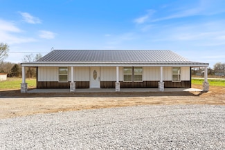 65 Matthews Rd, Enola, AR 72047