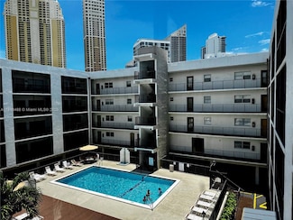 201 178th Dr Unit 437, Sunny Isles Beach, FL 33160