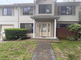 1357 Kew Ave, Hewlett, NY 11557