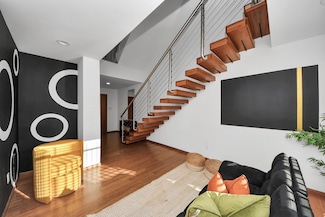2011 Eagle St, Houston, TX 77004